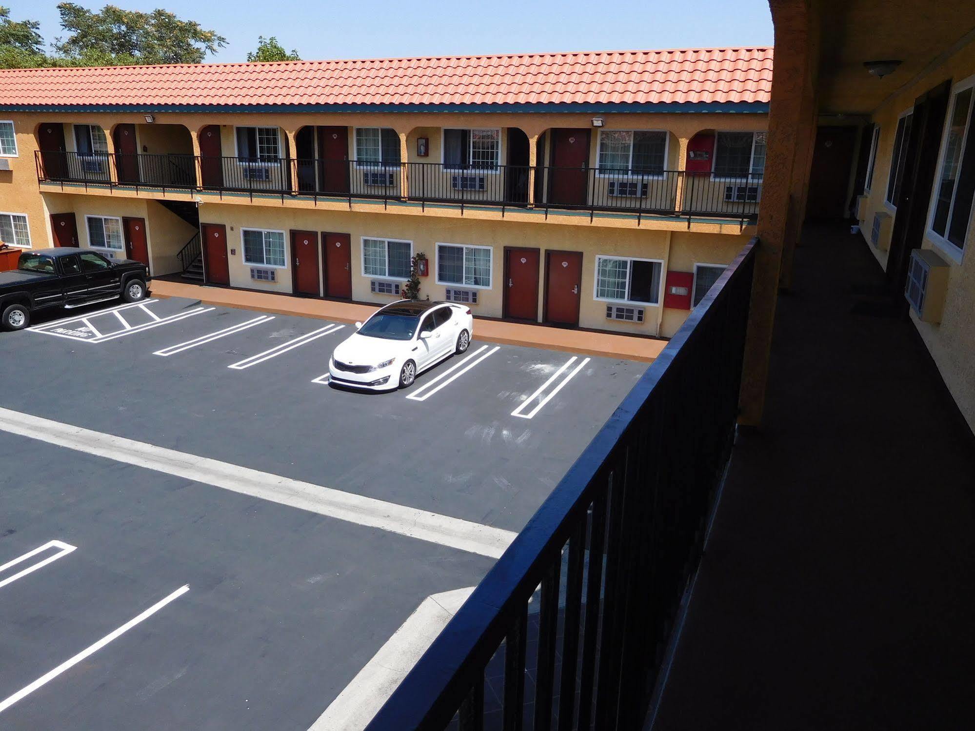 Diamond Inn Inglewood Buitenkant foto