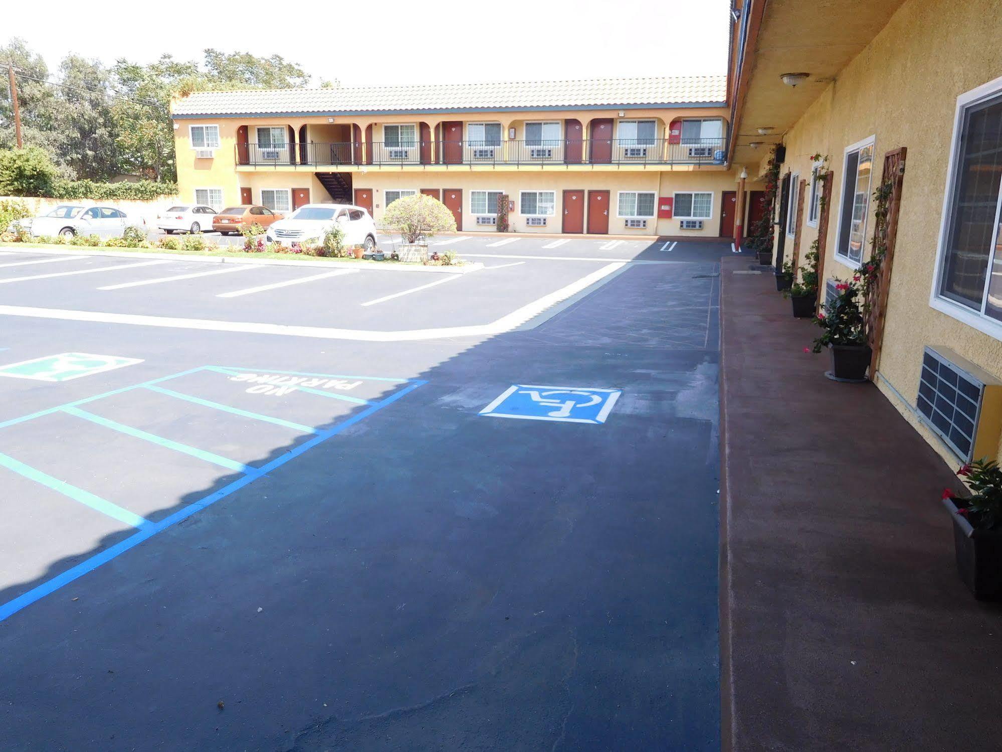 Diamond Inn Inglewood Buitenkant foto